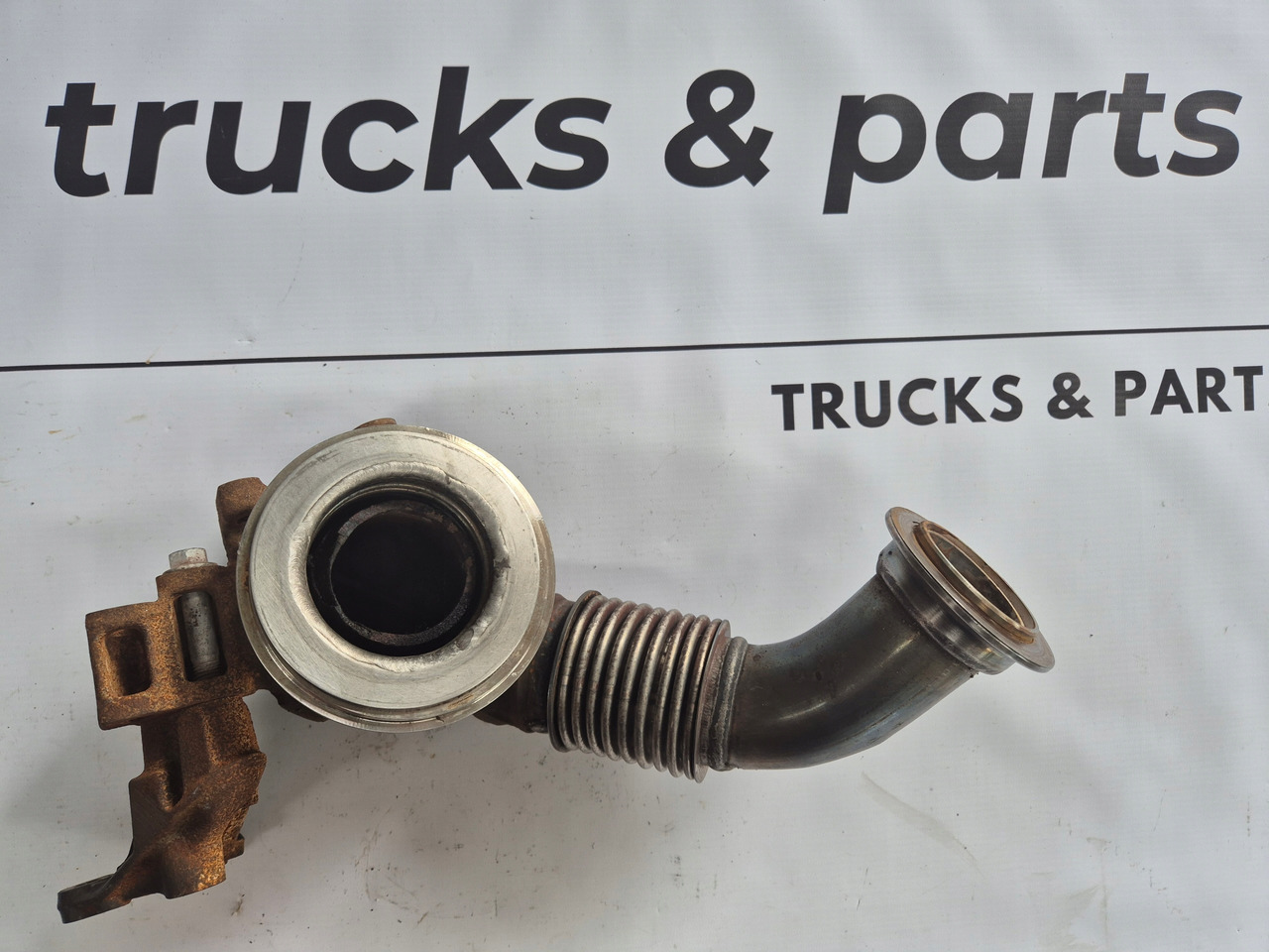 RENAULT RURA PRZEWÓD CHŁODNICA EGR VOLVO FH 4 FH 5 FM 5 I-SAVE RENAULT GAMA T EVO - Engine and parts for Truck: picture 4 RENAULT RURA PRZEWÓD CHŁODNICA EGR VOLVO FH 4 FH 5 FM 5 I-SAVE RENAULT GAMA T EVO - Engine and parts for Truck: picture 4