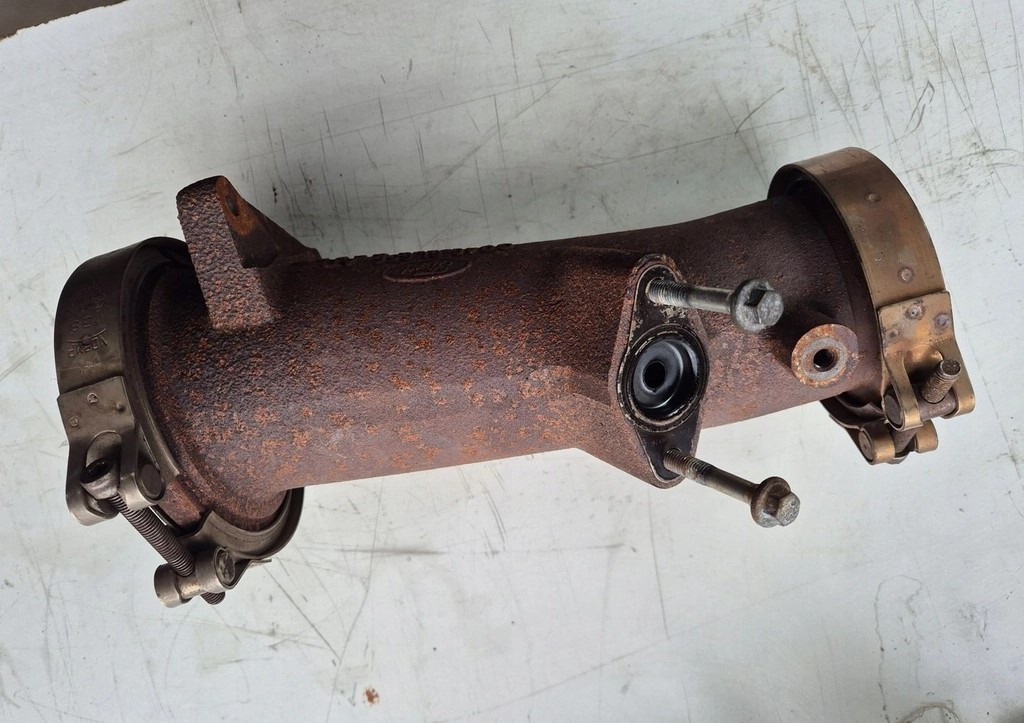 RURA WYDECHOWA TURBINY ŁĄCZNIK FORD F-MAX TRUCKS EURO 6 GC46-6L656-AD - Exhaust pipe: picture 2 RURA WYDECHOWA TURBINY ŁĄCZNIK FORD F-MAX TRUCKS EURO 6 GC46-6L656-AD - Exhaust pipe: picture 2