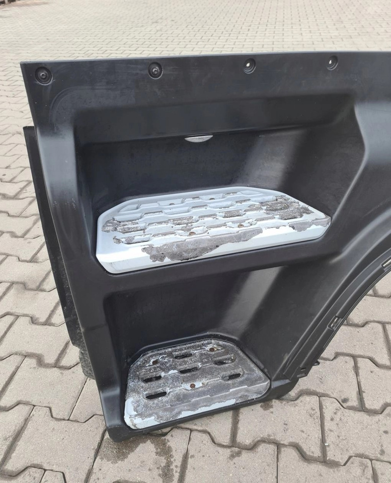 STOPNICA KOMPLETNA LEWA GÓRNA STOPIEŃ FORD F-MAX 500 TRUCKS - Footstep: picture 2 STOPNICA KOMPLETNA LEWA GÓRNA STOPIEŃ FORD F-MAX 500 TRUCKS - Footstep: picture 2