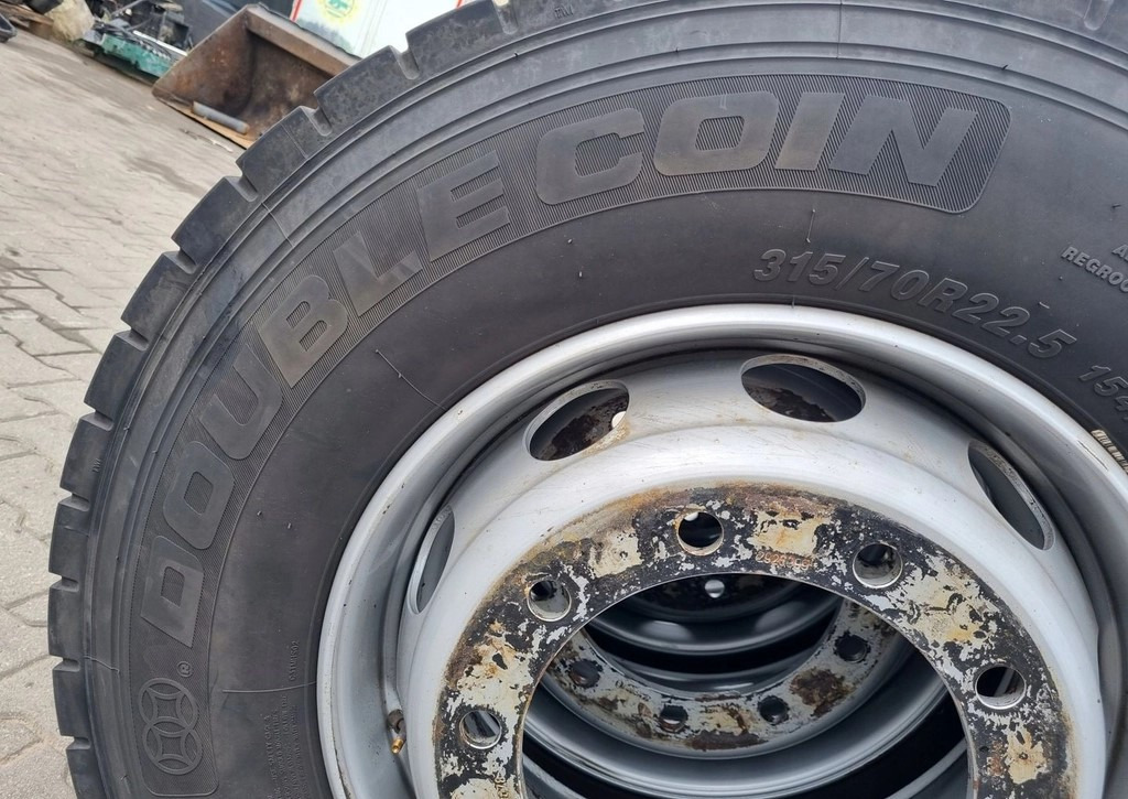 TYŁ NAPĘDOWE DOUBLE COIN KOMPLET 315/70 R22.5 RLB468 2024 ROK - Tire: picture 3 TYŁ NAPĘDOWE DOUBLE COIN KOMPLET 315/70 R22.5 RLB468 2024 ROK - Tire: picture 3