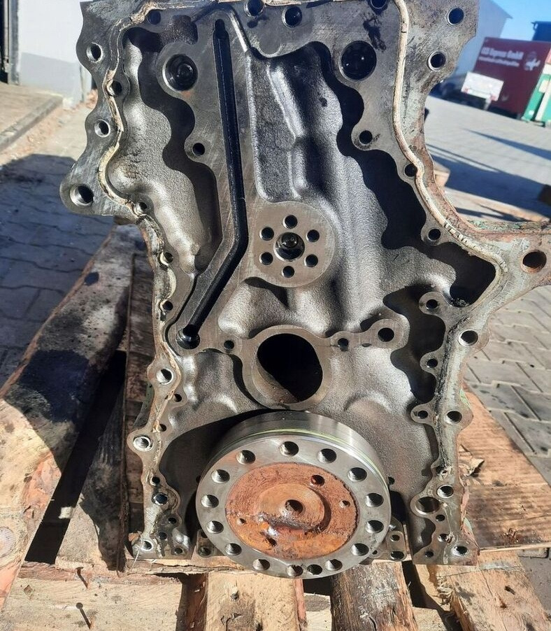 VOLVO BLOK SILNIKA SŁUPEK TŁOKI WAŁ VOLVO FH 4 D13K - Cylinder block for Truck: picture 4 VOLVO BLOK SILNIKA SŁUPEK TŁOKI WAŁ VOLVO FH 4 D13K - Cylinder block for Truck: picture 4