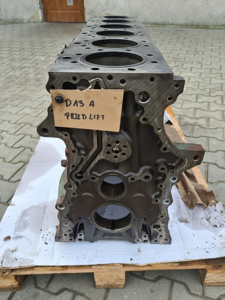 VOLVO BLOK SILNIKA SŁUPEK VOLVO FM FH 13 D13A - Cylinder block for Truck: picture 5 VOLVO BLOK SILNIKA SŁUPEK VOLVO FM FH 13 D13A - Cylinder block for Truck: picture 5