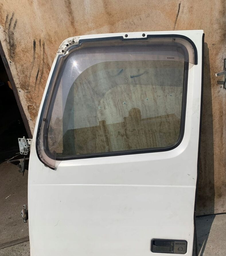 VOLVO DRZWI KOMPLETNE LEWE VOLVO FH 12 13 - Door and parts for Truck: picture 1 VOLVO DRZWI KOMPLETNE LEWE VOLVO FH 12 13 - Door and parts for Truck: picture 1