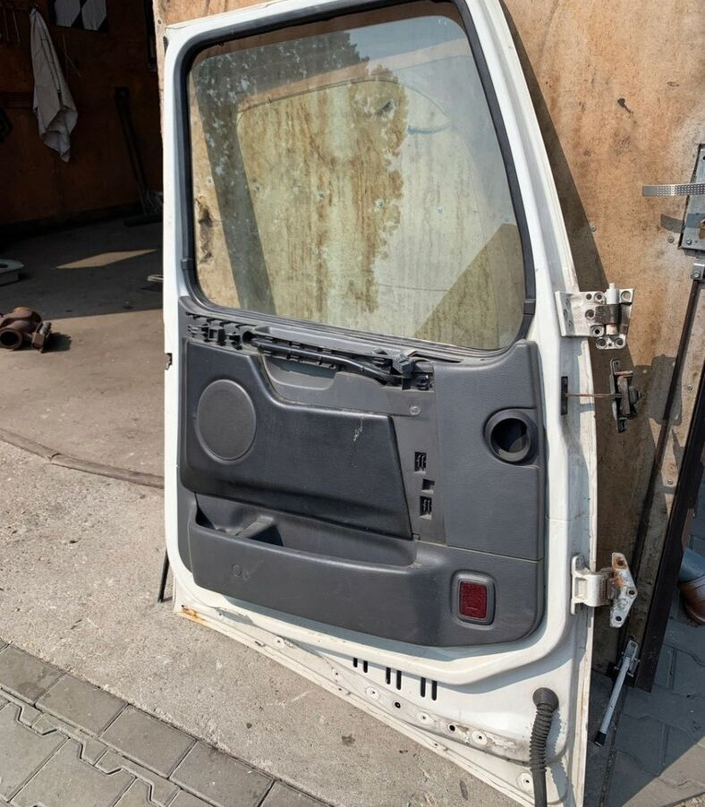 VOLVO DRZWI KOMPLETNE LEWE VOLVO FH 12 13 - Door and parts for Truck: picture 4 VOLVO DRZWI KOMPLETNE LEWE VOLVO FH 12 13 - Door and parts for Truck: picture 4