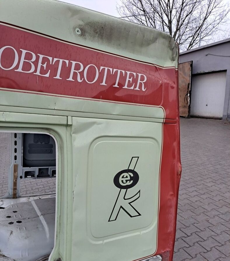 VOLVO KABINA GOŁA SZKIELET VOLVO FM 4 FMX EURO 6 - Cab for Truck: picture 5 VOLVO KABINA GOŁA SZKIELET VOLVO FM 4 FMX EURO 6 - Cab for Truck: picture 5