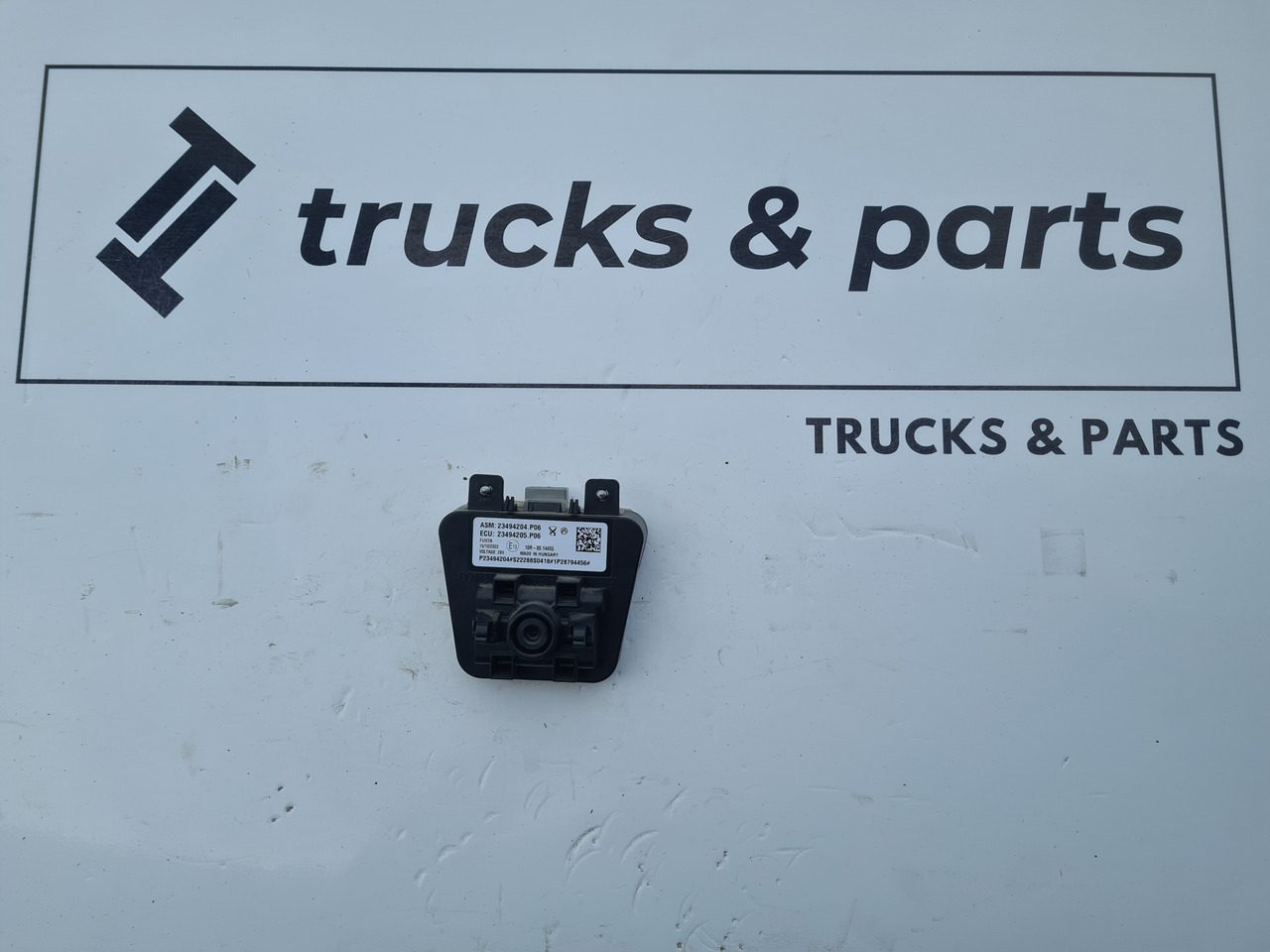 VOLVO KAMERA PASA RUCHU PRZEDNIA RADAR RENAULT GAMA T C K D VOLVO FH 4 FM 4 FH 5 - Sensor: picture 1 VOLVO KAMERA PASA RUCHU PRZEDNIA RADAR RENAULT GAMA T C K D VOLVO FH 4 FM 4 FH 5 - Sensor: picture 1