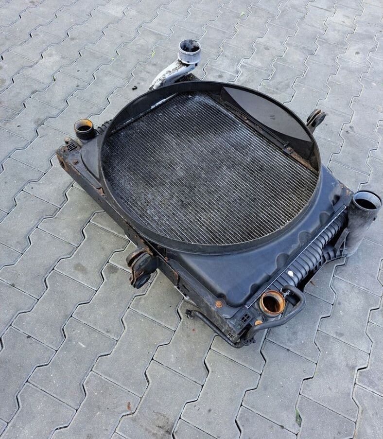 VOLVO KOMPLET CHŁODNIC VOLVO FL RENAULT MIDLUM DXI 7 - Radiator for Truck: picture 2 VOLVO KOMPLET CHŁODNIC VOLVO FL RENAULT MIDLUM DXI 7 - Radiator for Truck: picture 2