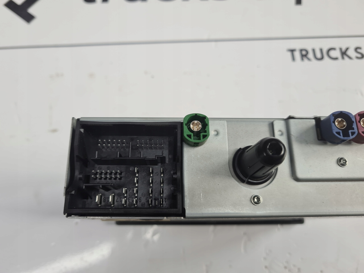 VOLVO RADIO MODUŁ SEM RADIA WIFI BLUETOOTH VOLVO FH 4 FM 4 FH 5 FM 5 FMX - Cab and interior for Truck: picture 4 VOLVO RADIO MODUŁ SEM RADIA WIFI BLUETOOTH VOLVO FH 4 FM 4 FH 5 FM 5 FMX - Cab and interior for Truck: picture 4