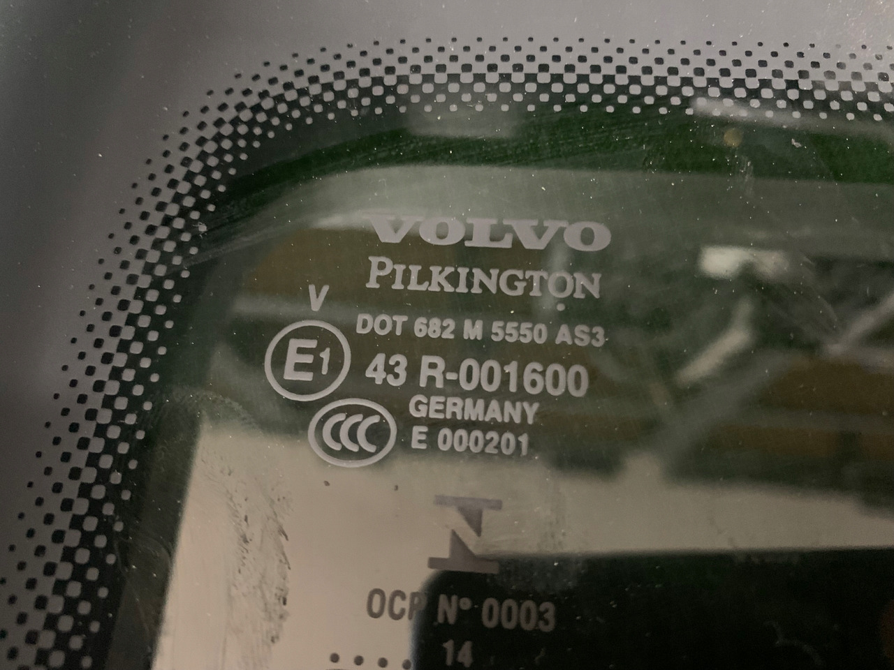 VOLVO SZYBERDACH KOMPLETNY VOLVO FH 4 - Cab and interior for Truck: picture 5 VOLVO SZYBERDACH KOMPLETNY VOLVO FH 4 - Cab and interior for Truck: picture 5