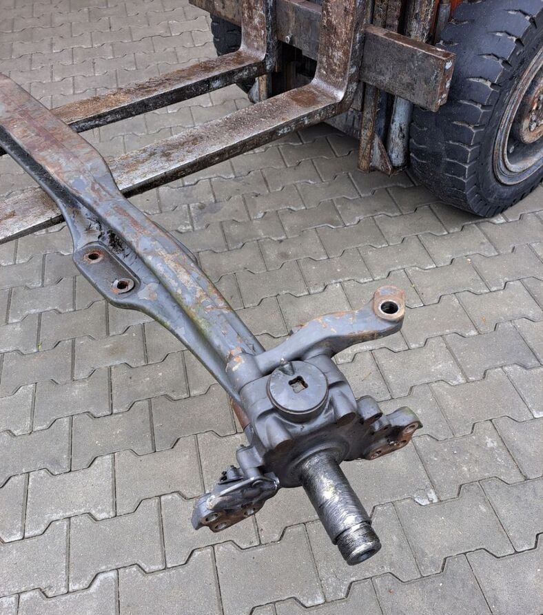 Volvo BELKA OŚ PRZEDNIA ZWROTNICE VOLVO FH FM 12 13 - Axle and parts for Truck: picture 3 Volvo BELKA OŚ PRZEDNIA ZWROTNICE VOLVO FH FM 12 13 - Axle and parts for Truck: picture 3