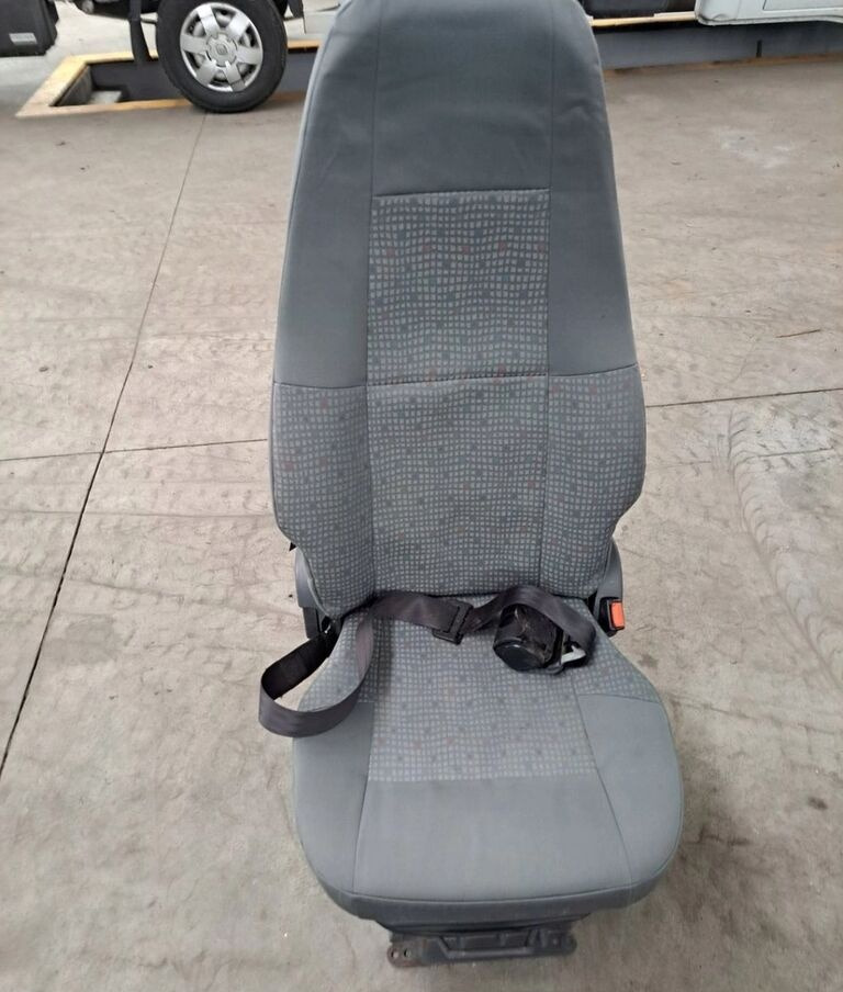 Volvo FH12 FH13 Volvo - Seat for Truck: picture 3 Volvo FH12 FH13 Volvo - Seat for Truck: picture 3