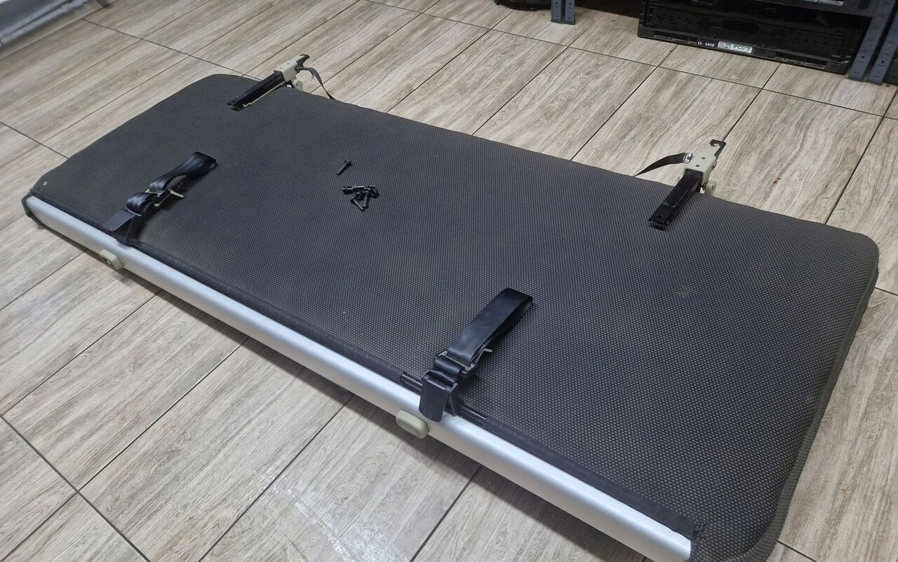 Volvo ŁÓŻKO GÓRNE LEŻANKA FH 4 - Seat for Truck: picture 5 Volvo ŁÓŻKO GÓRNE LEŻANKA FH 4 - Seat for Truck: picture 5