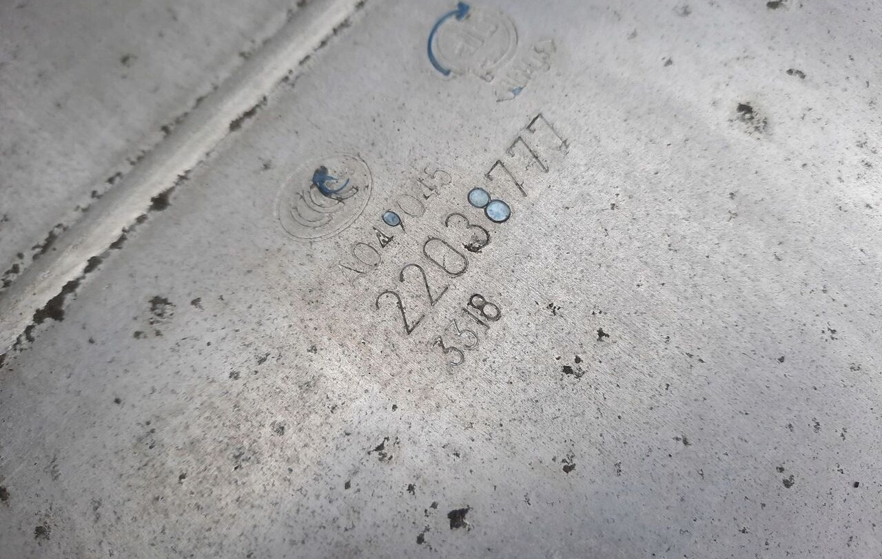 Volvo ZBIORNIK PALIWA VOLVO FH 4 FM 4 LOW DECK 100x69x56 1 - Fuel tank for Truck: picture 5 Volvo ZBIORNIK PALIWA VOLVO FH 4 FM 4 LOW DECK 100x69x56 1 - Fuel tank for Truck: picture 5
