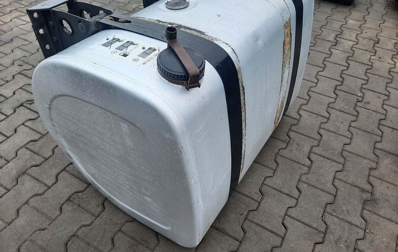 Volvo ZBIORNIK PALIWA VOLVO FH4 FM4 FMX 100/70/70 21821393 - Fuel tank for Truck: picture 4 Volvo ZBIORNIK PALIWA VOLVO FH4 FM4 FMX 100/70/70 21821393 - Fuel tank for Truck: picture 4