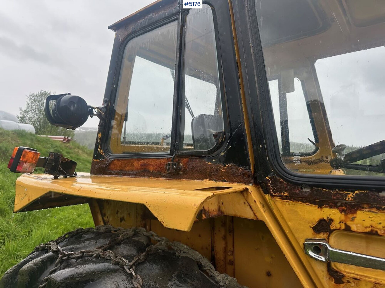 1977 Volvo 650 tractor. WATCH VIDEO - Farm tractor: picture 2 1977 Volvo 650 tractor. WATCH VIDEO - Farm tractor: picture 2