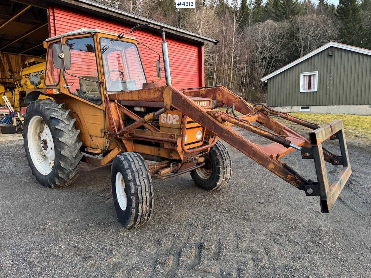 1980 Valmet 602 m/ frontlaster - Farm tractor: picture 3 1980 Valmet 602 m/ frontlaster - Farm tractor: picture 3