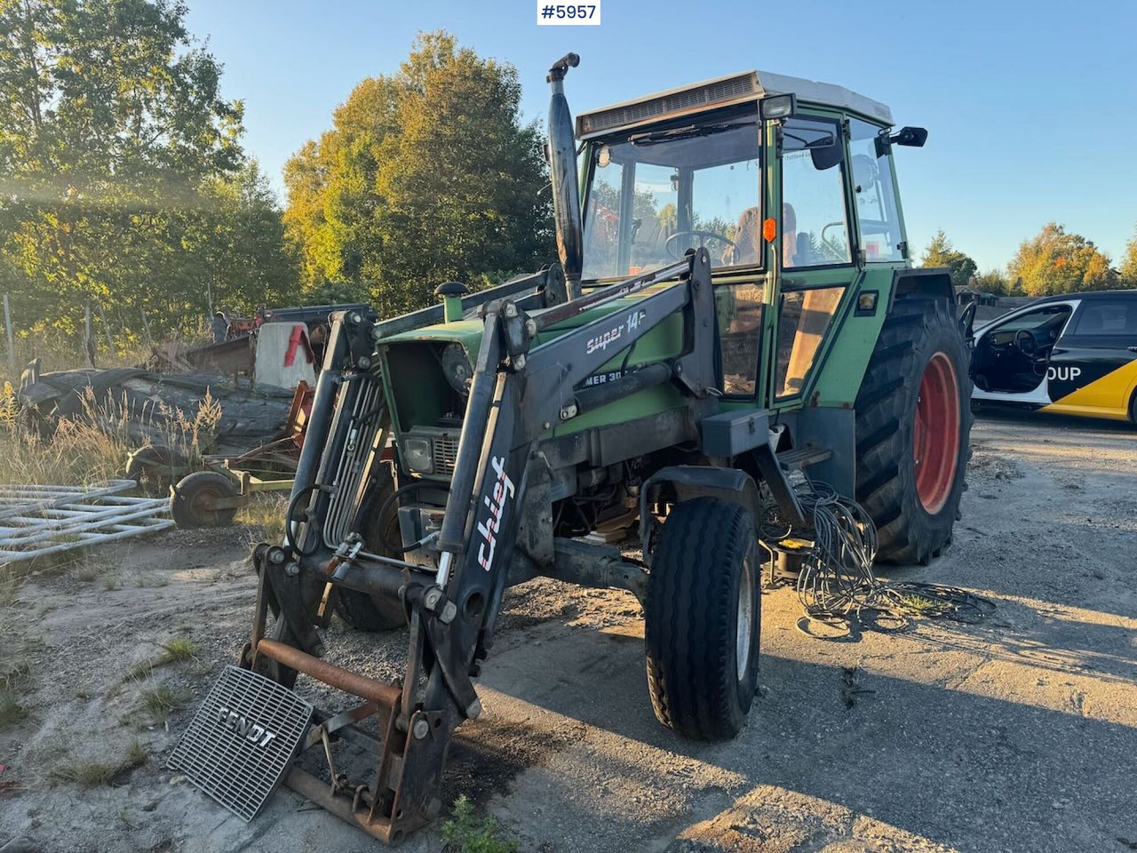 Leasing of  1982 Fendt 306LS 4x2 with front loader 1982 Fendt 306LS 4x2 with front loader: picture 7 Leasing of  1982 Fendt 306LS 4x2 with front loader 1982 Fendt 306LS 4x2 with front loader: picture 7