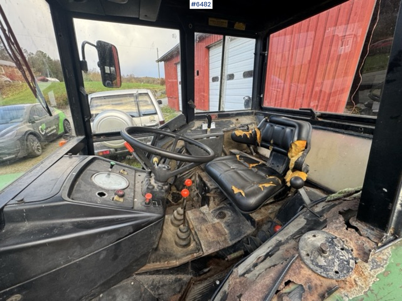 Farm tractor 1983 John Deere 1140. WATCH THE VIDEO!: picture 18 Farm tractor 1983 John Deere 1140. WATCH THE VIDEO!: picture 18