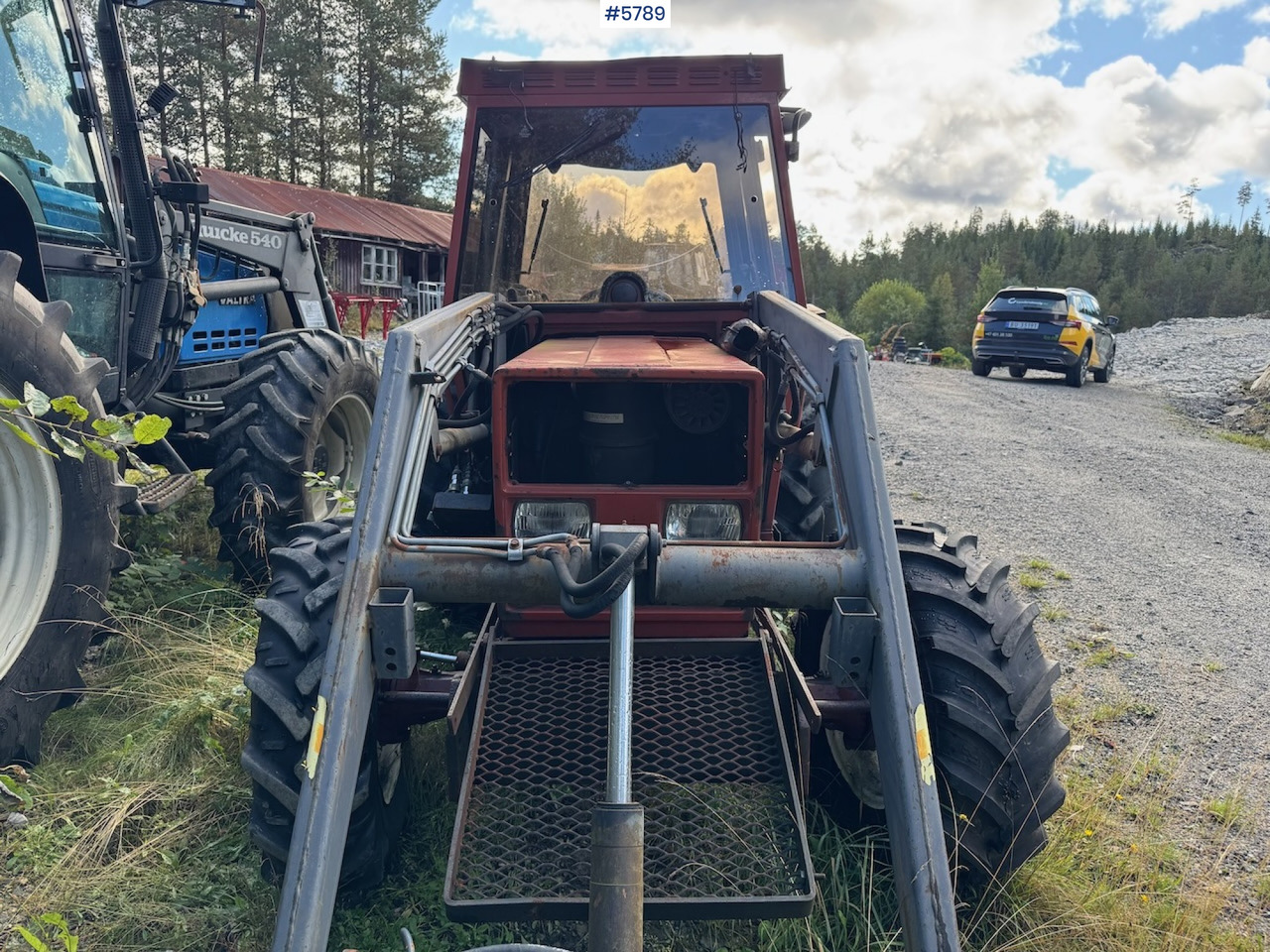 1986 Fiat 55-46 DT w/ front loader. - Farm tractor: picture 3 1986 Fiat 55-46 DT w/ front loader. - Farm tractor: picture 3