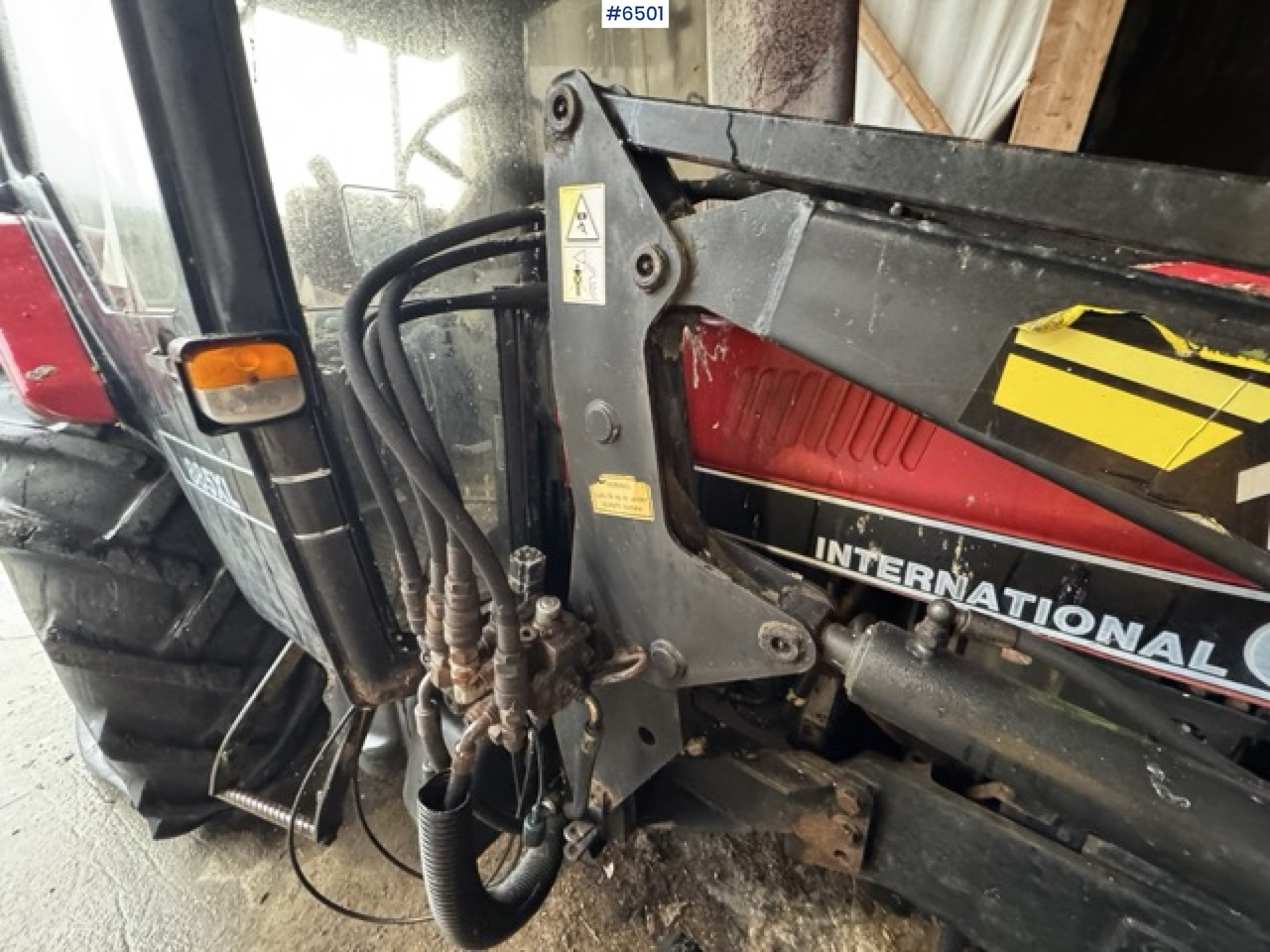 Leasing of  1987 Case IH 885XL tractor with Trima front loader 1987 Case IH 885XL tractor with Trima front loader: picture 15