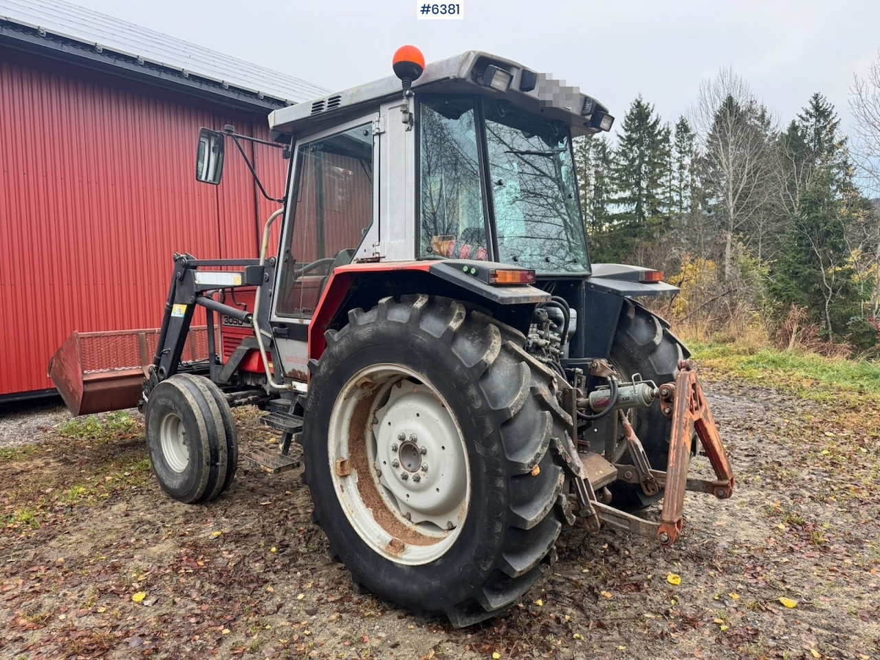 1987 Massey Ferguson 3050 w/ Front loader and twin wheels. - Farm tractor: picture 3 1987 Massey Ferguson 3050 w/ Front loader and twin wheels. - Farm tractor: picture 3