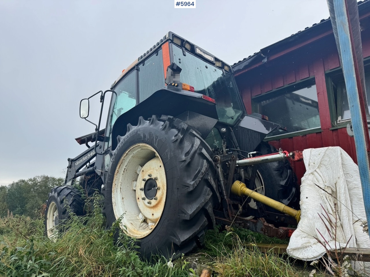 1991 Valmet 6100 Turbo with front loader and bucket - Farm tractor: picture 2 1991 Valmet 6100 Turbo with front loader and bucket - Farm tractor: picture 2