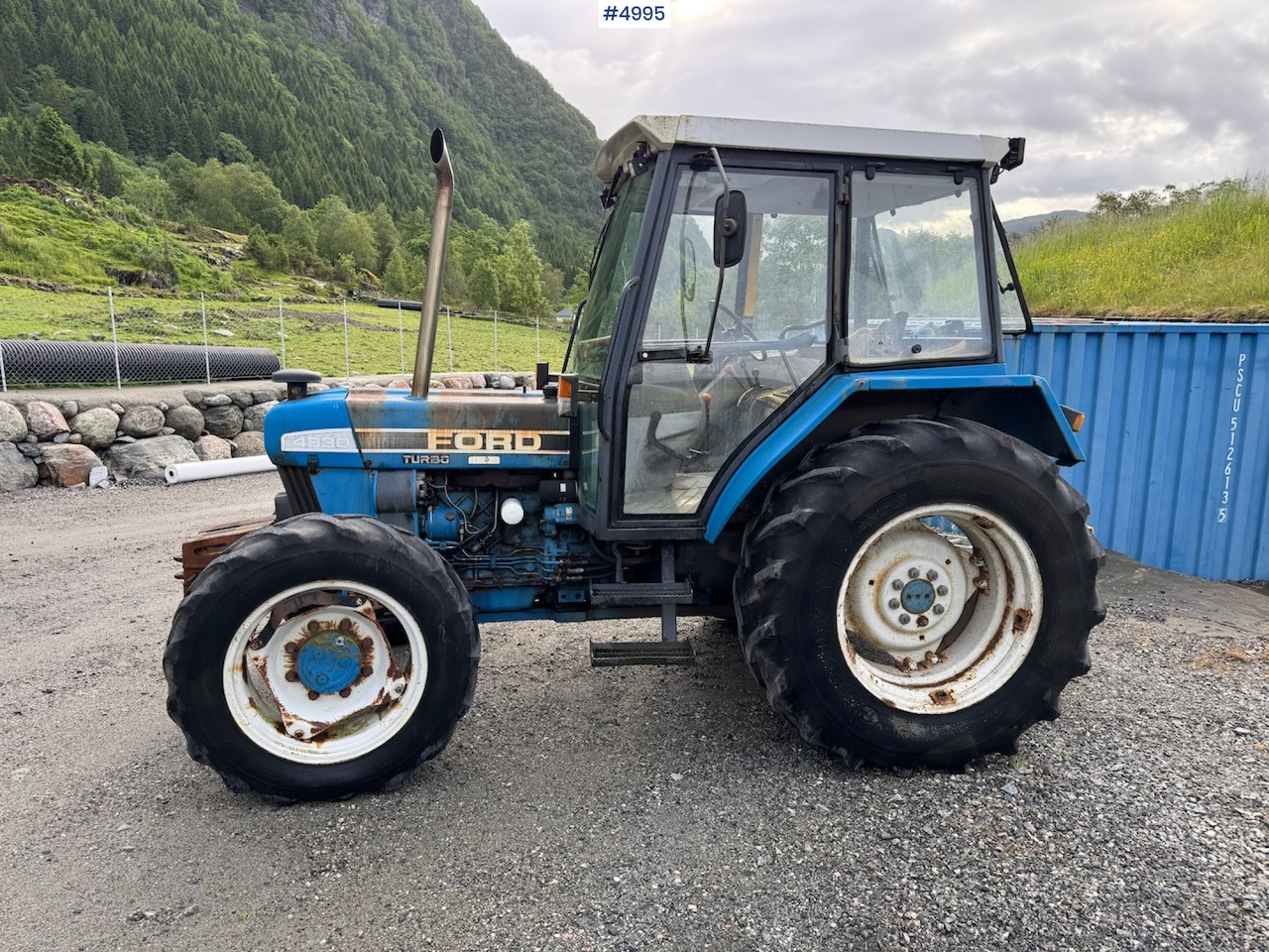 1992 Ford 4830 Turbo w/ twin wheels - Farm tractor: picture 2 1992 Ford 4830 Turbo w/ twin wheels - Farm tractor: picture 2
