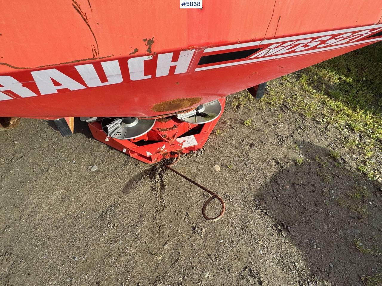 1997 Rauch MDS 921 Fertilizer spreader, partial repair project - Fertilizer spreader: picture 3 1997 Rauch MDS 921 Fertilizer spreader, partial repair project - Fertilizer spreader: picture 3