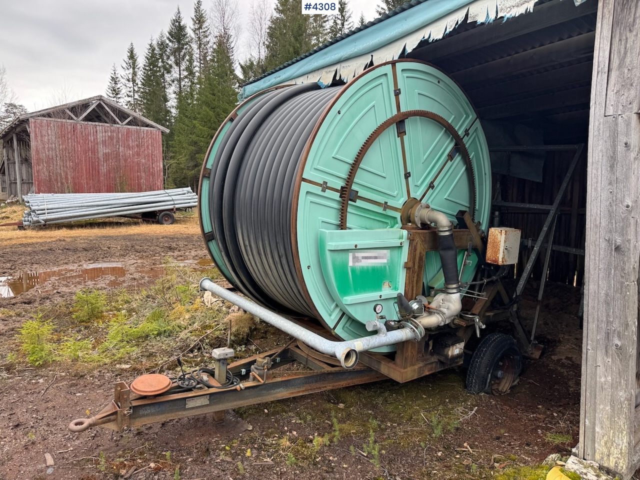 1998 Irtec vanningsvogn med rør og pumpe - Irrigation system: picture 2 1998 Irtec vanningsvogn med rør og pumpe - Irrigation system: picture 2