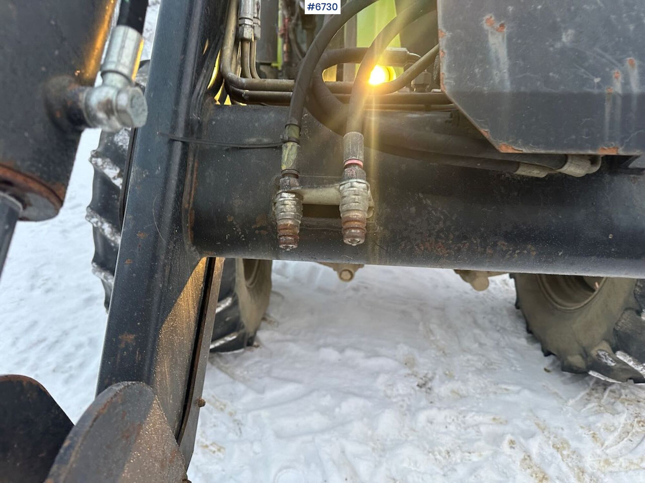 Farm tractor 2007 Claas Ares 697 4x4 with front loader. SEE VIDEO.: picture 9 Farm tractor 2007 Claas Ares 697 4x4 with front loader. SEE VIDEO.: picture 9