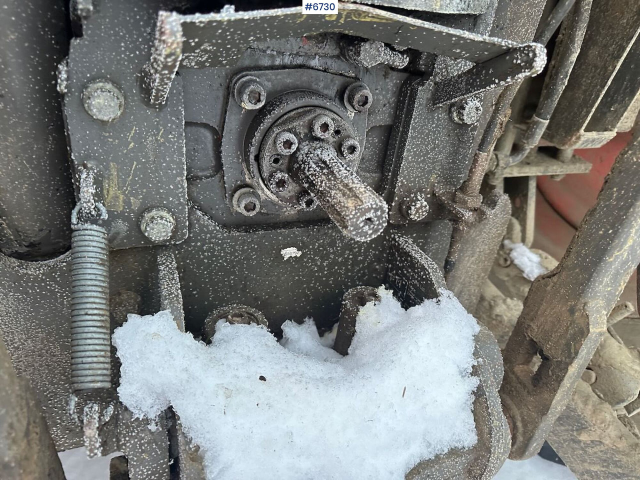 Farm tractor 2007 Claas Ares 697 4x4 with front loader. SEE VIDEO.: picture 18 Farm tractor 2007 Claas Ares 697 4x4 with front loader. SEE VIDEO.: picture 18