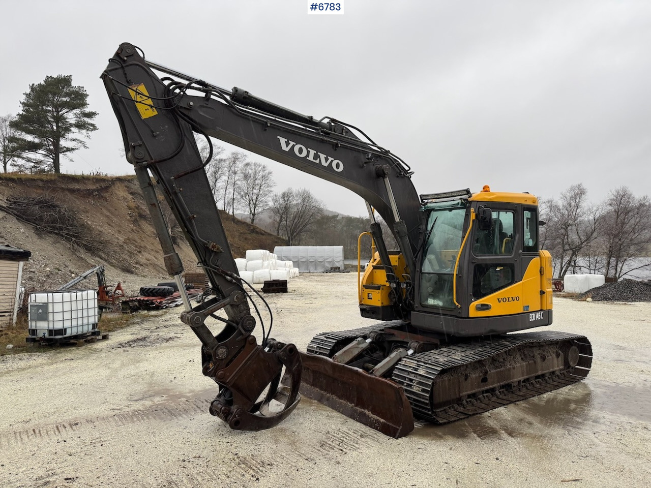 2008 Volvo ECR 145 CL w/ 4 buckets, grapple and rake. - Excavator: picture 2 2008 Volvo ECR 145 CL w/ 4 buckets, grapple and rake. - Excavator: picture 2