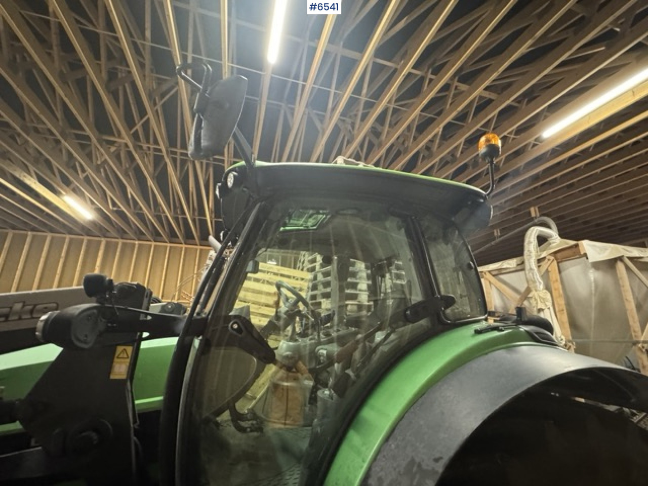 Farm tractor 2015 Deutz Fahr 5100 DT with front loader and twin wheels!: picture 7 Farm tractor 2015 Deutz Fahr 5100 DT with front loader and twin wheels!: picture 7