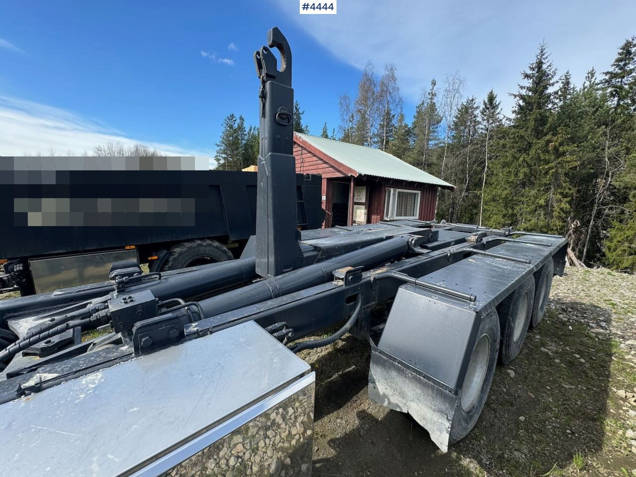 Leasing of 2015 Fliegl hook trailer 2015 Fliegl hook trailer: picture 16 Leasing of 2015 Fliegl hook trailer 2015 Fliegl hook trailer: picture 16