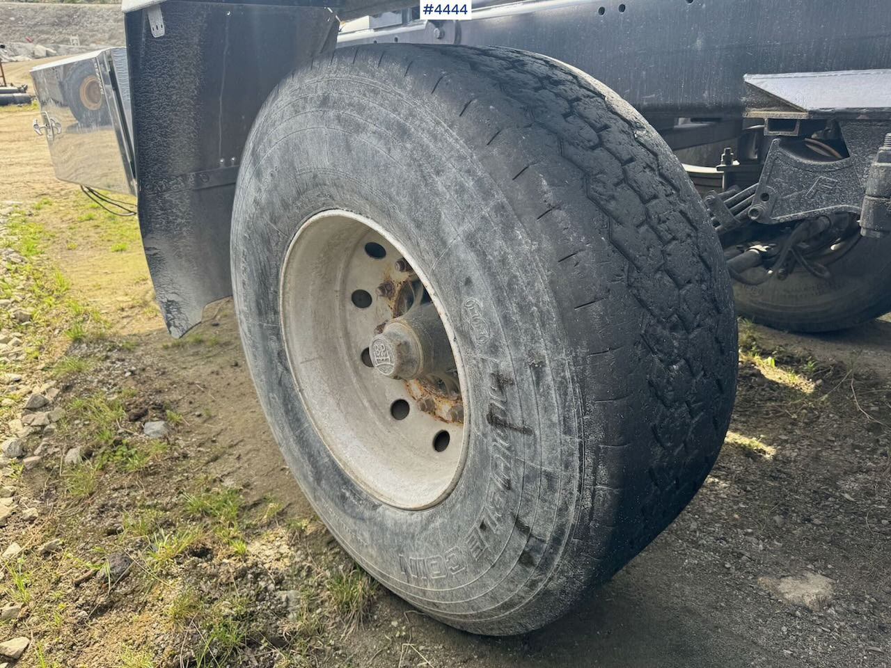 Leasing of 2015 Fliegl hook trailer 2015 Fliegl hook trailer: picture 12 Leasing of 2015 Fliegl hook trailer 2015 Fliegl hook trailer: picture 12