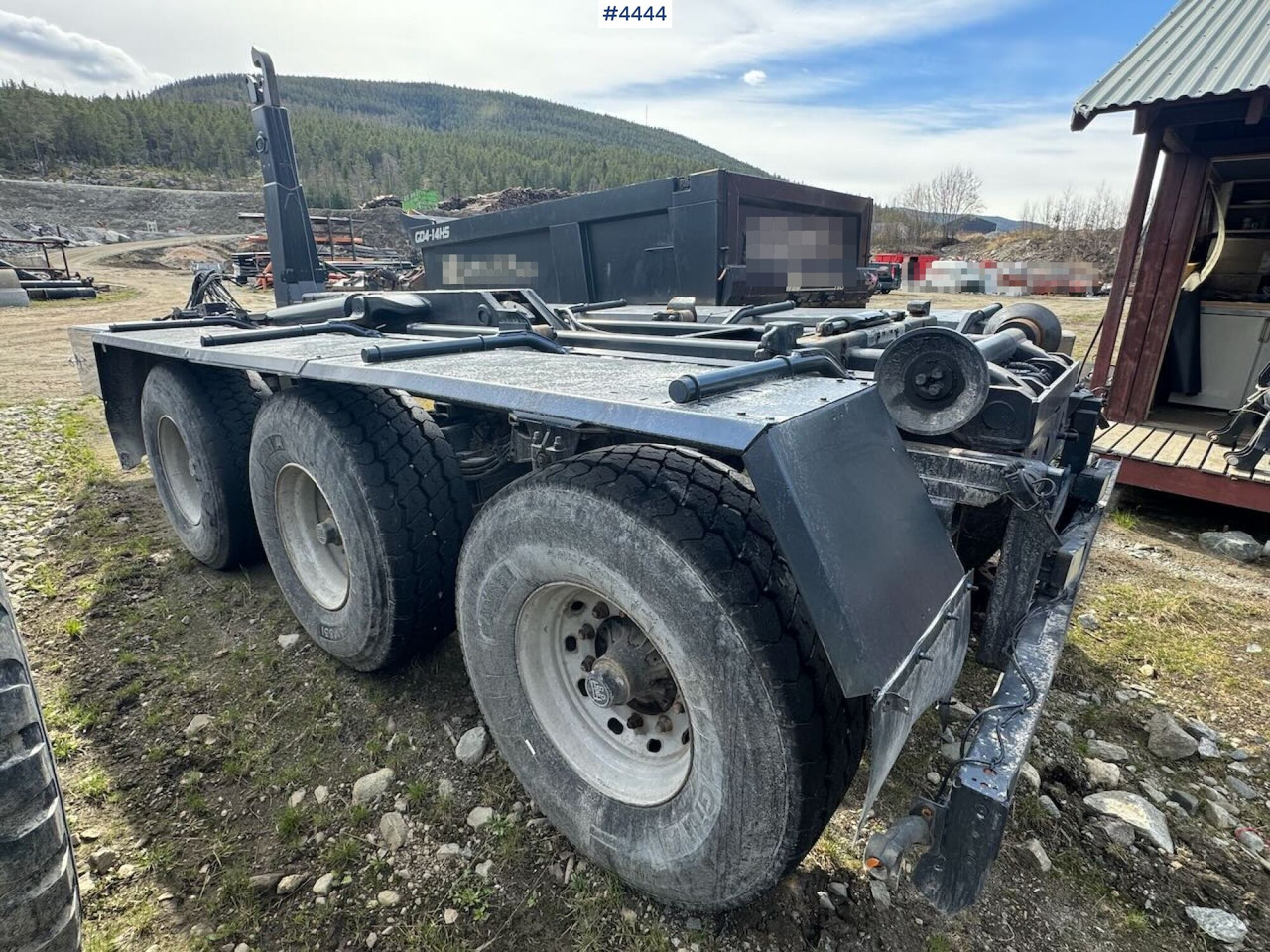 Leasing of 2015 Fliegl hook trailer 2015 Fliegl hook trailer: picture 9 Leasing of 2015 Fliegl hook trailer 2015 Fliegl hook trailer: picture 9