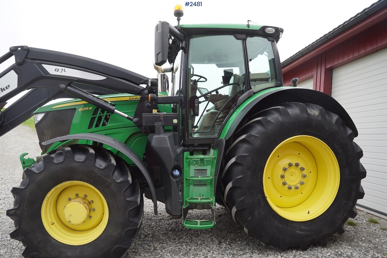 2017 John Deere 6215R w/Quicke loader and front hydraulics - Farm tractor: picture 4 2017 John Deere 6215R w/Quicke loader and front hydraulics - Farm tractor: picture 4