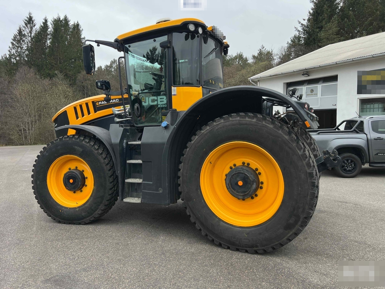 2018 JCB Fastrac 8330 - Farm tractor: picture 4 2018 JCB Fastrac 8330 - Farm tractor: picture 4