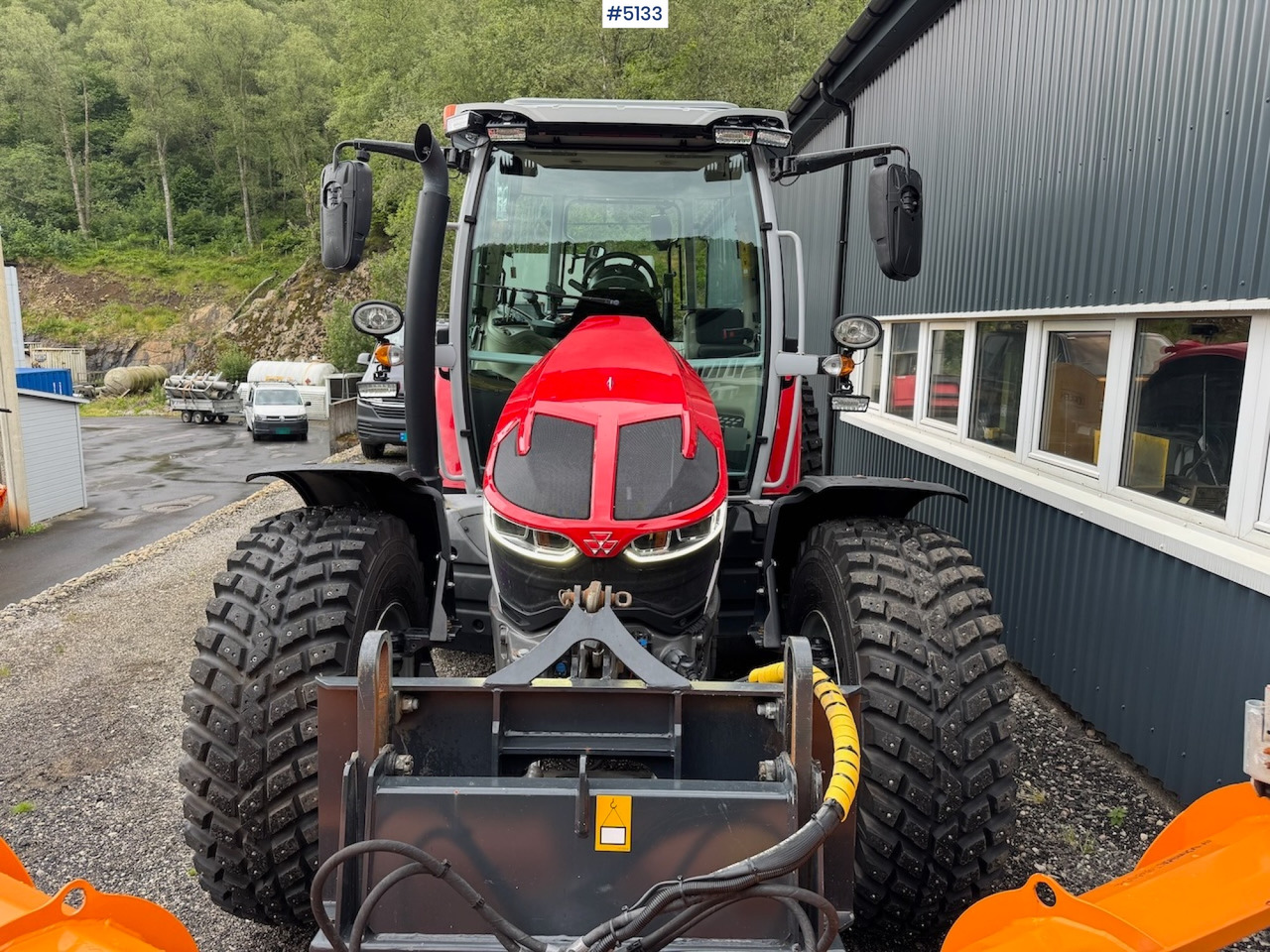 2022 Massey Ferguson 5S.105 w/front hydraulics and plowing rig - Farm tractor: picture 4 2022 Massey Ferguson 5S.105 w/front hydraulics and plowing rig - Farm tractor: picture 4