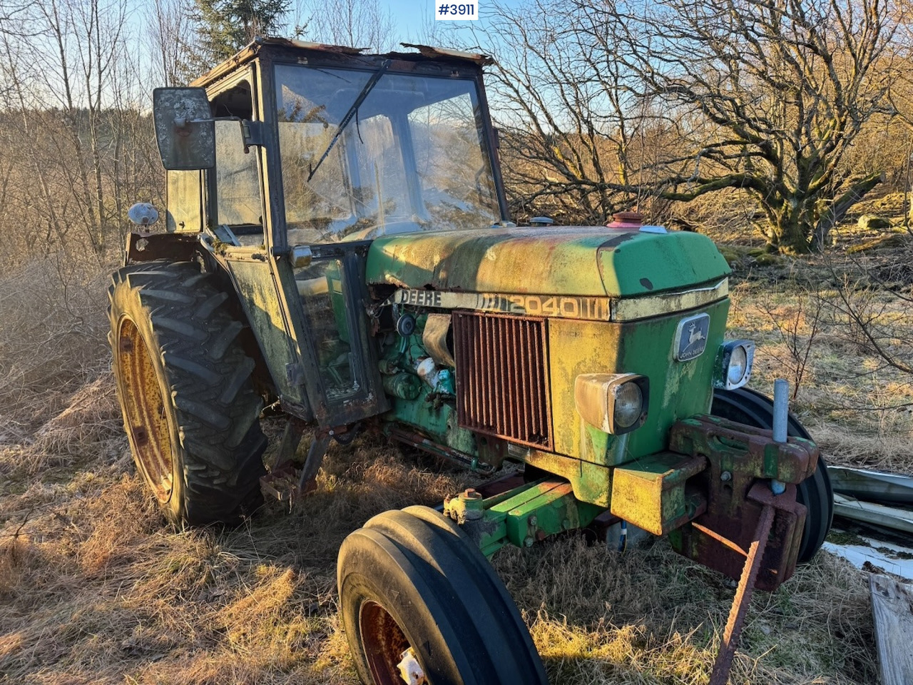 Ca. 1985 John Deere 4x2 - Farm tractor: picture 1 Ca. 1985 John Deere 4x2 - Farm tractor: picture 1