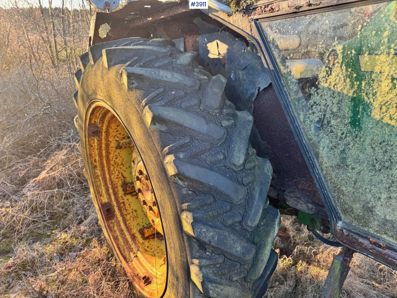 Farm tractor Ca. 1985 John Deere 4x2: picture 8 Farm tractor Ca. 1985 John Deere 4x2: picture 8