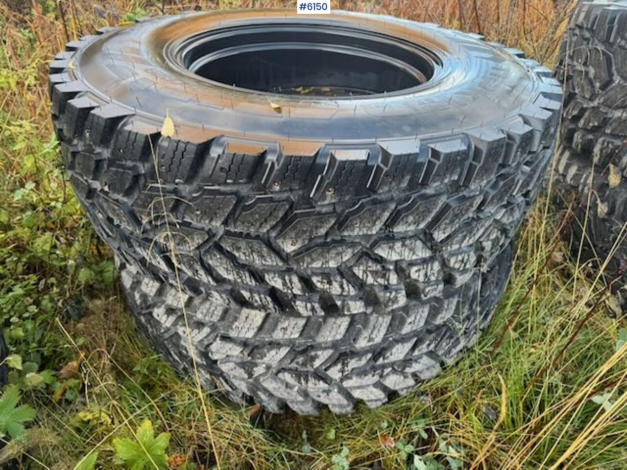 Complete set of Nokian studded tires - Tire for Agricultural machinery: picture 3 Complete set of Nokian studded tires - Tire for Agricultural machinery: picture 3