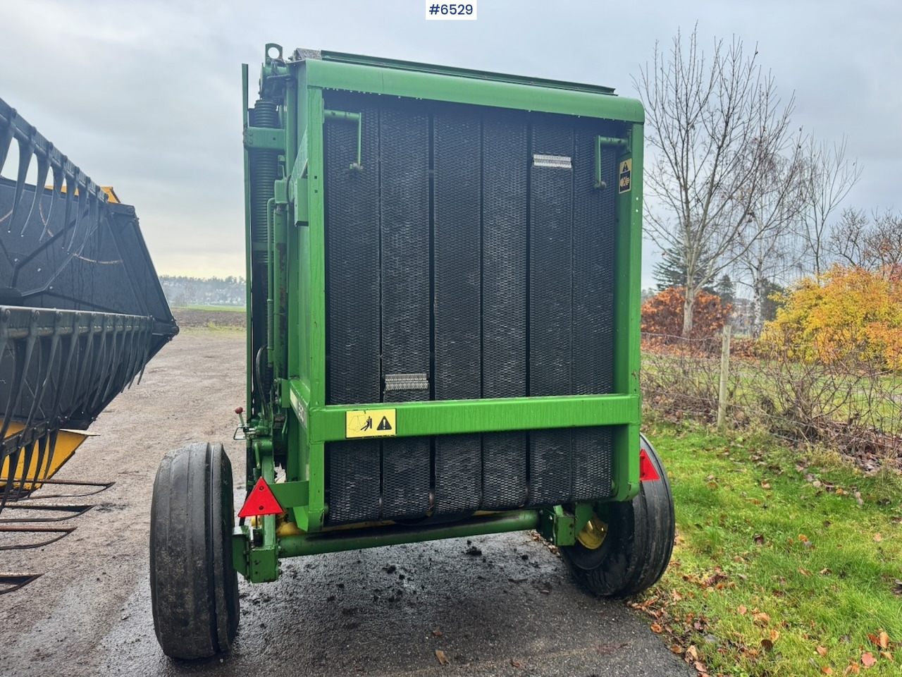 John Deere 550 Rundballepresse m/ Styreboks. - Hay and forage equipment: picture 4 John Deere 550 Rundballepresse m/ Styreboks. - Hay and forage equipment: picture 4