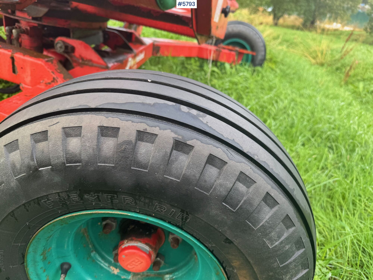 Hay and forage equipment Kverneland un 7335. Partially rep.object: picture 20