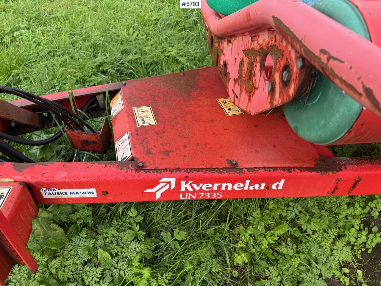 Hay and forage equipment Kverneland un 7335. Partially rep.object: picture 14