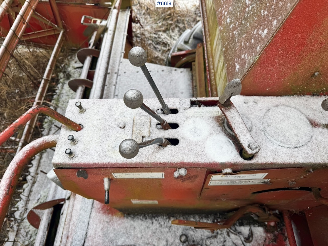 Combine harvester Massey Ferguson 487 Combine Harvester.: picture 14