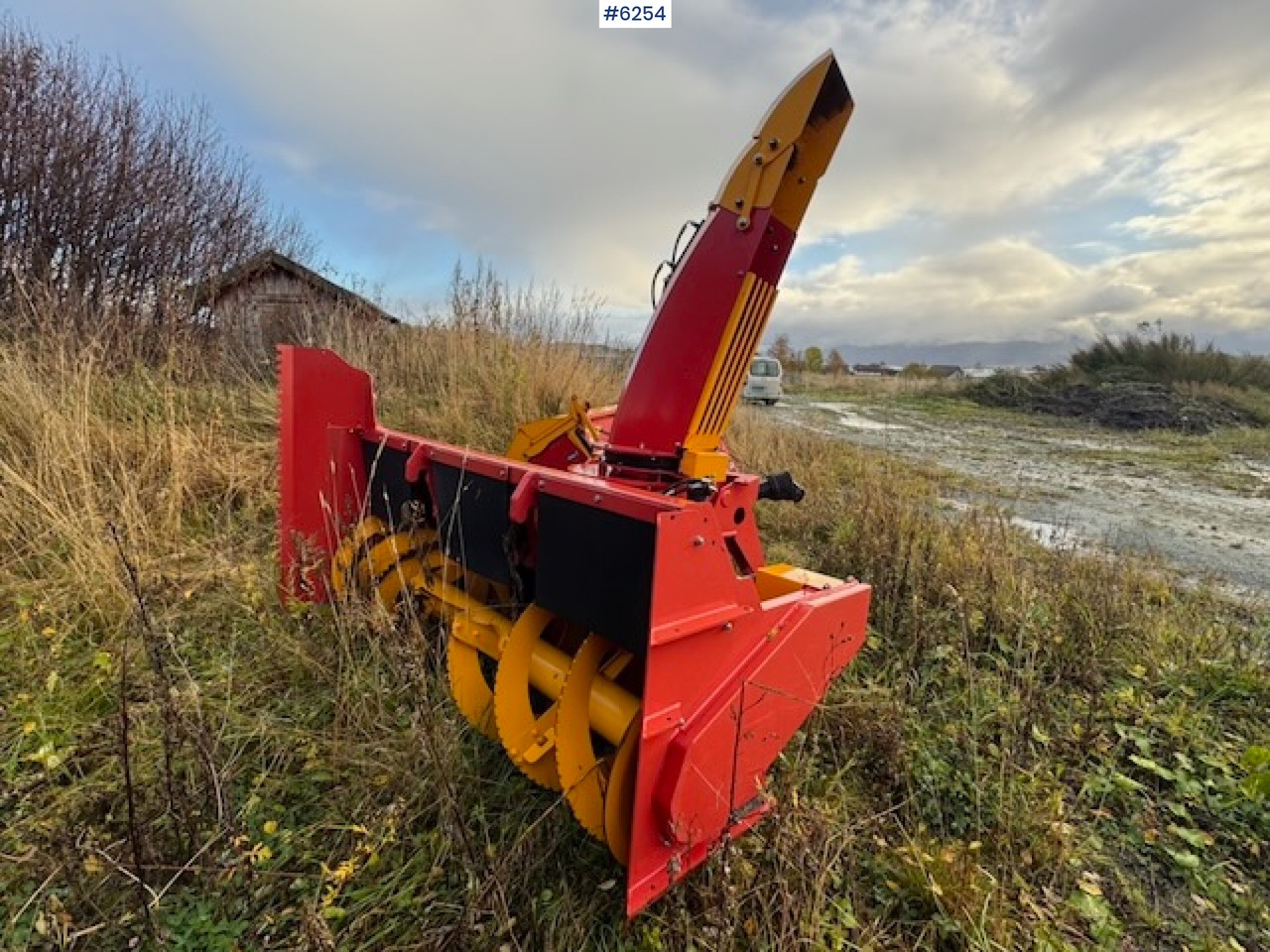 2020 Duun TFP 250 two-stage snow blower - Municipal/ Special vehicle: picture 4 2020 Duun TFP 250 two-stage snow blower - Municipal/ Special vehicle: picture 4