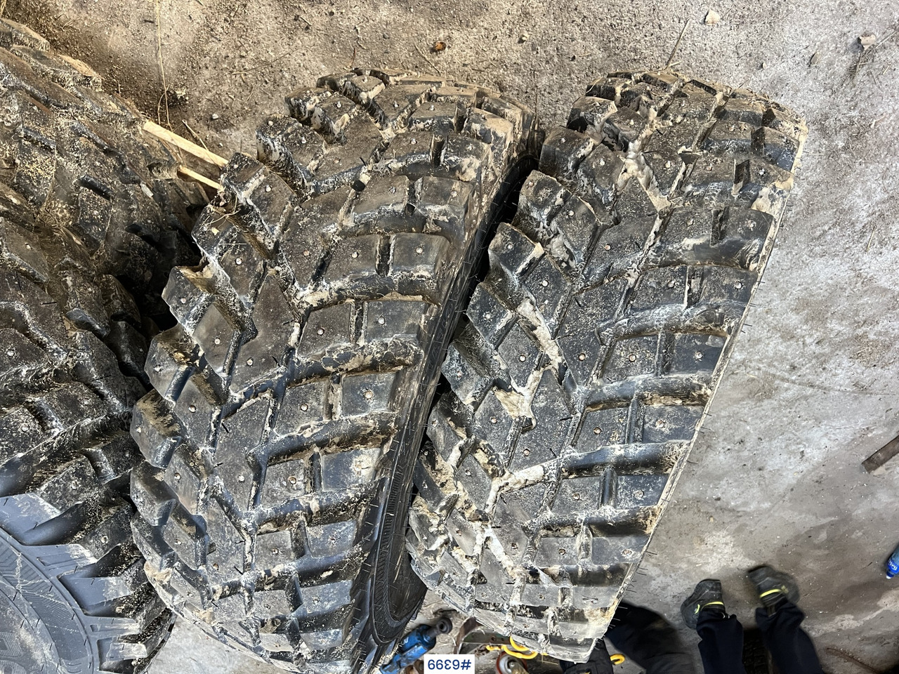 Nokian tri 2 studded tires for tractors - Wheel and tire package for Agricultural machinery: picture 2 Nokian tri 2 studded tires for tractors - Wheel and tire package for Agricultural machinery: picture 2