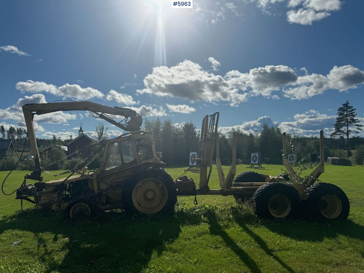 Volvo BM SM 460 "Lillenalle" Forest machine - Forestry harvester: picture 2 Volvo BM SM 460 "Lillenalle" Forest machine - Forestry harvester: picture 2