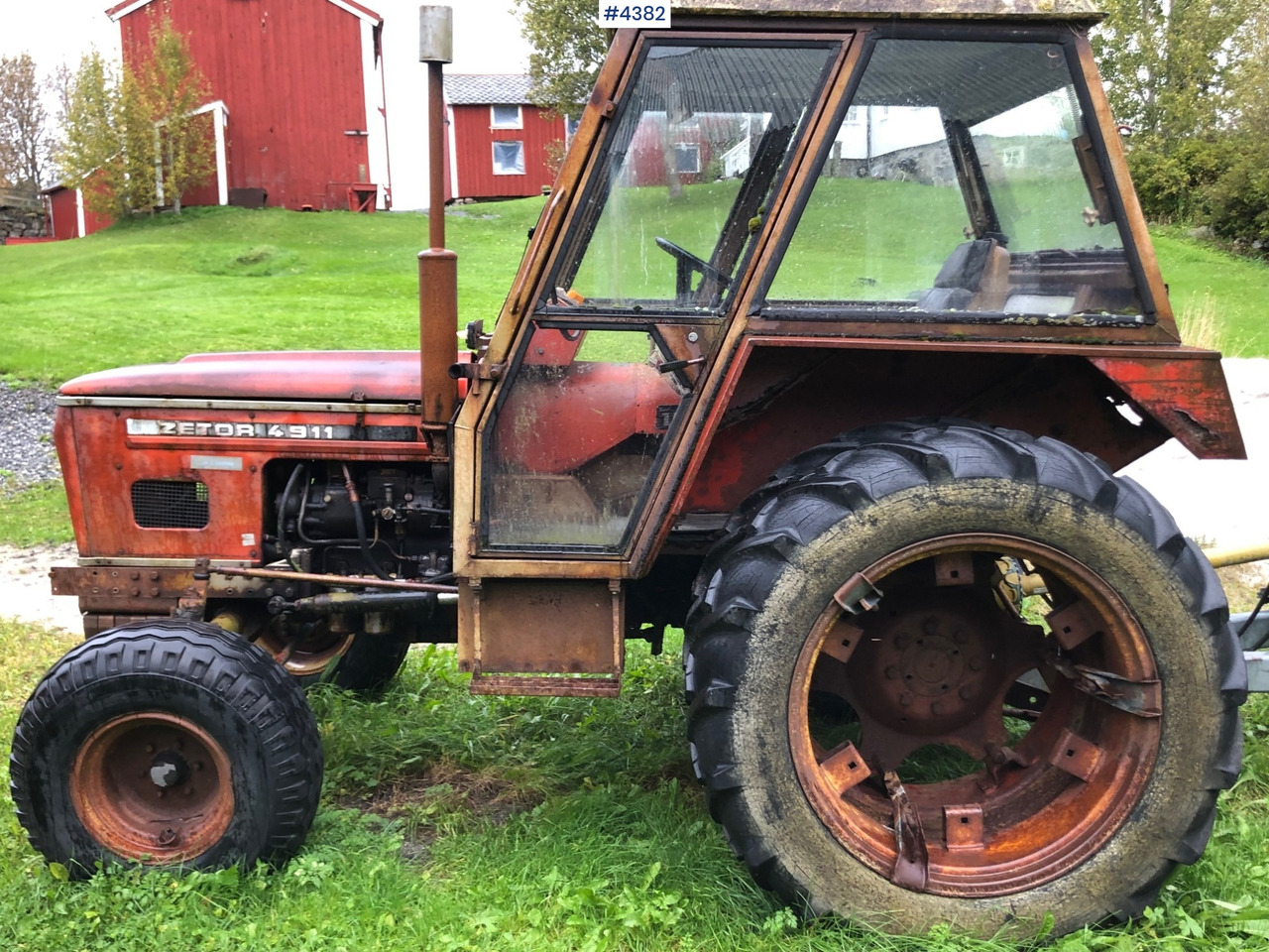 Zetor 4911 and Reime Manure spreader - Farm tractor: picture 2 Zetor 4911 and Reime Manure spreader - Farm tractor: picture 2